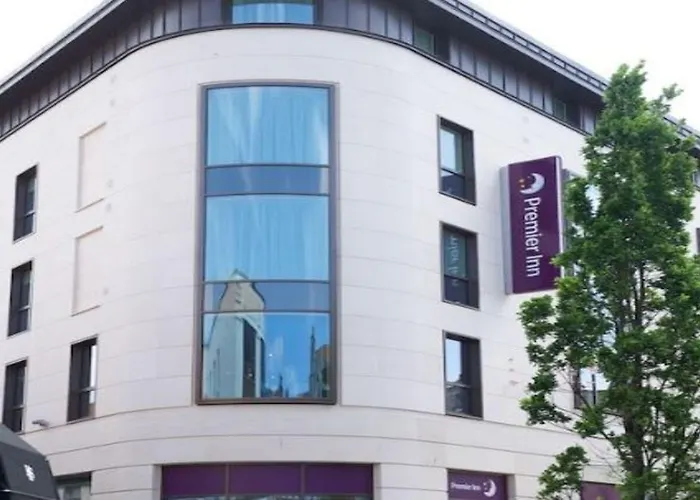 Premier Inn Jersey Charing Cross 3*